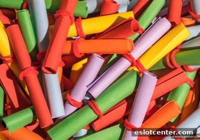 电子游艺场所视角下：全国彩票市场动态与足彩竞猜专业解析