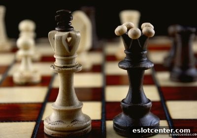 电子游艺场所中的桥牌：智力较量与情感羁绊的独特融合