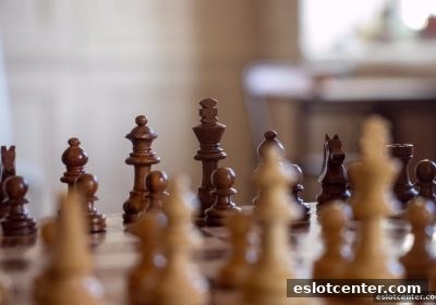 电子游艺场所围棋入门：初学者思维训练与实战技巧提升全攻略