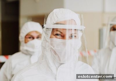 电子游艺场所使用微信支付为何频遭风控？深度解析账户安全漏洞与合规之道