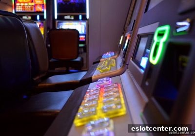 电子游艺场所新玩法：二十一点奇幻变体如何颠覆传统纸牌体验？
